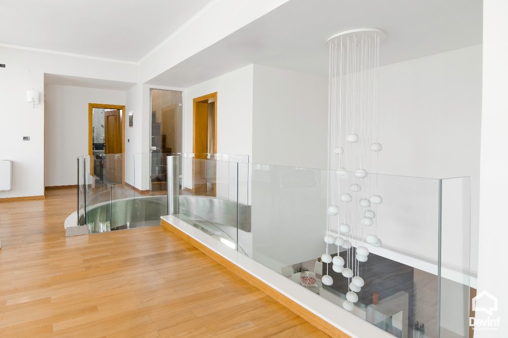 Tirane For Sale Villa 4+1+A House in Selita area Residential Complex Villa
