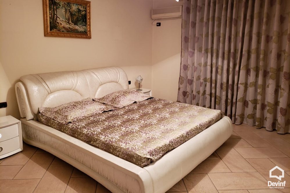 Tirane Qera Apartament 3+1 Ne qender te Tiranes, prane Ministrise se Arsimit apartament