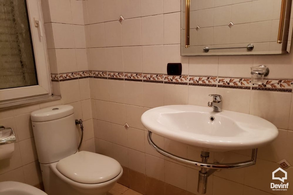 Tirane Qera Apartament 3+1 Ne qender te Tiranes, prane Ministrise se Arsimit apartament