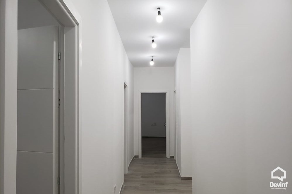 Tirane Qera Apartament 2+1+G Ne hyrje te Parkut te Madh te Tiranes apartament zyre