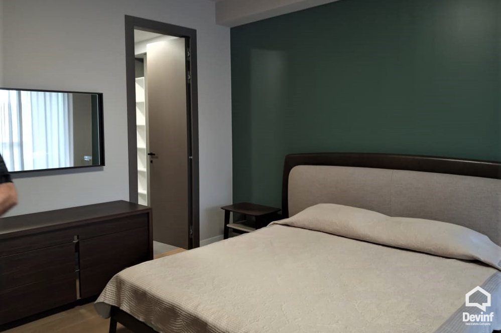 Tirane Qera Apartament 2+1+A Apartament ne zonen e Bllokut apartament