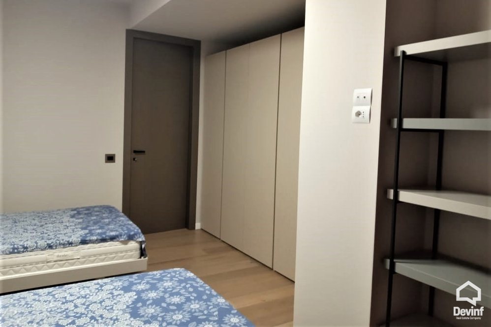 Tirane Qera Apartament 2+1+A Apartament ne zonen e Bllokut apartament