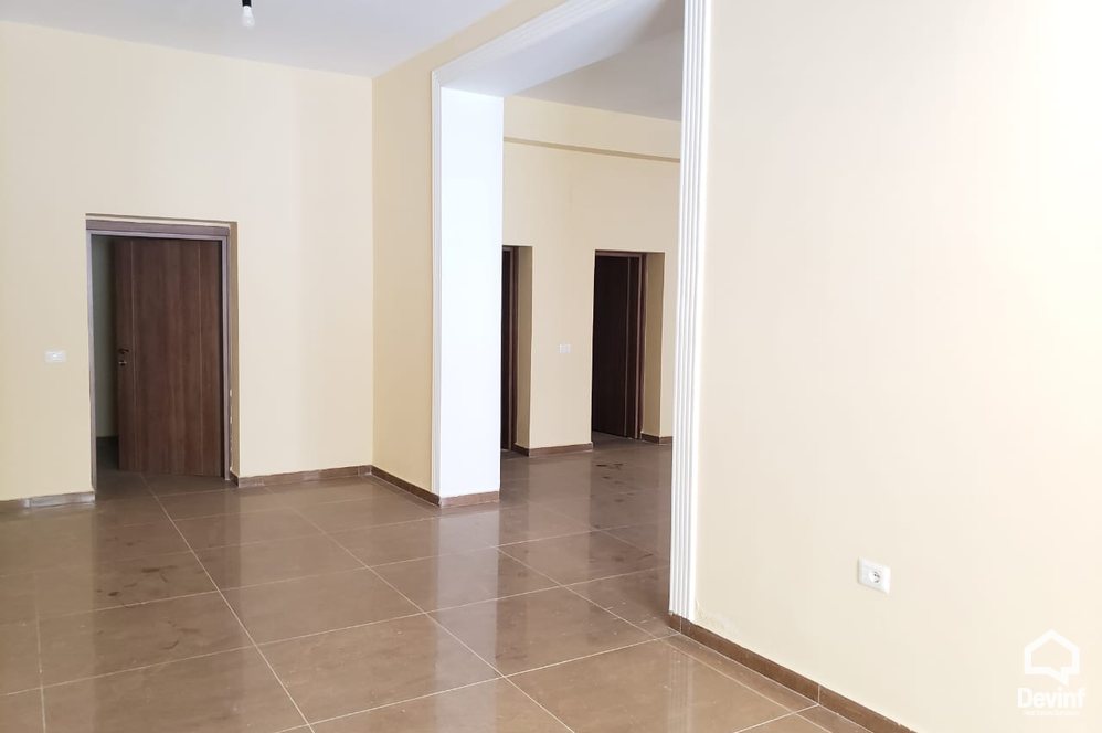 Tirane For Sale Office  In Kavaja Street Office