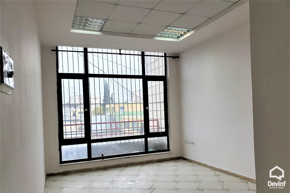 Tirane Shitje Zyre  Rruga Don Bosko, kompleksi Vizion Plus zyre kompleks rezidencial