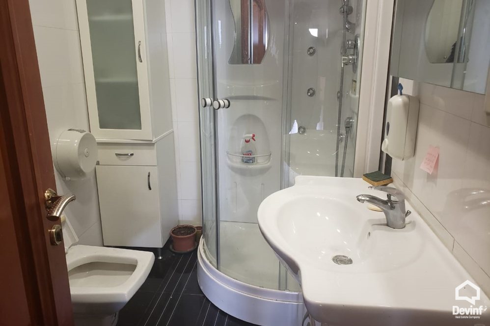 Tirane For Rent Apartment Me shume se 4 dhoma Office in Blloku area Apartment Office