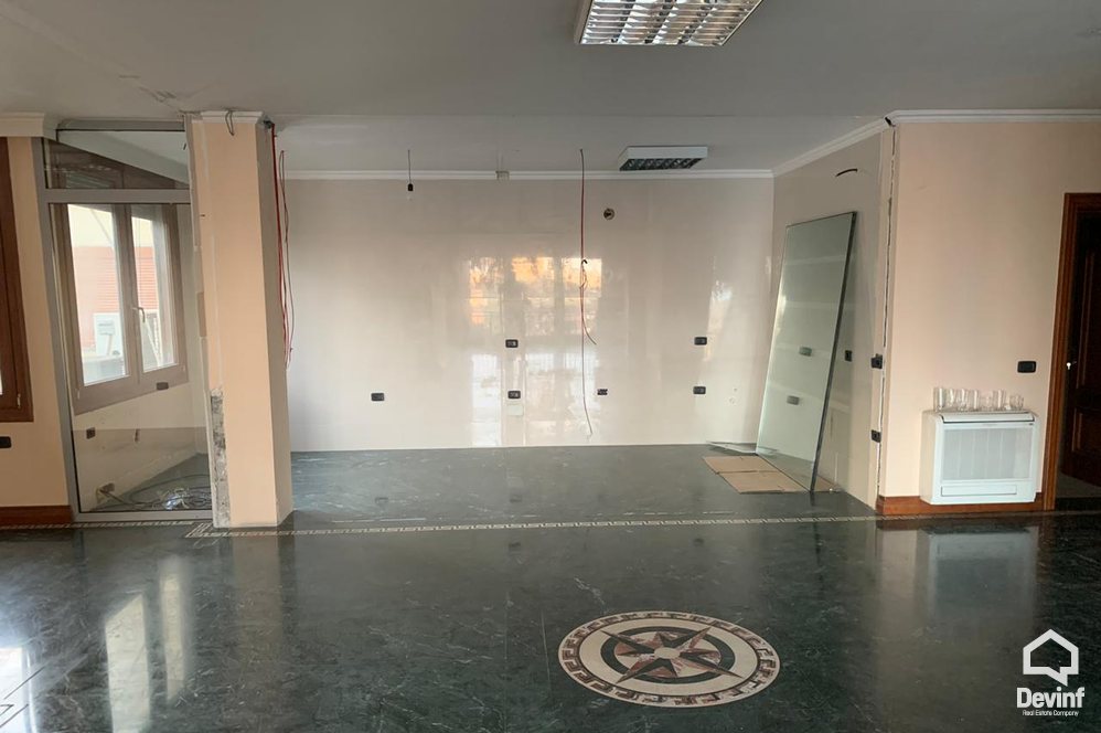 Tirane For Rent Apartment Me shume se 4 dhoma Office in Blloku area Apartment Office
