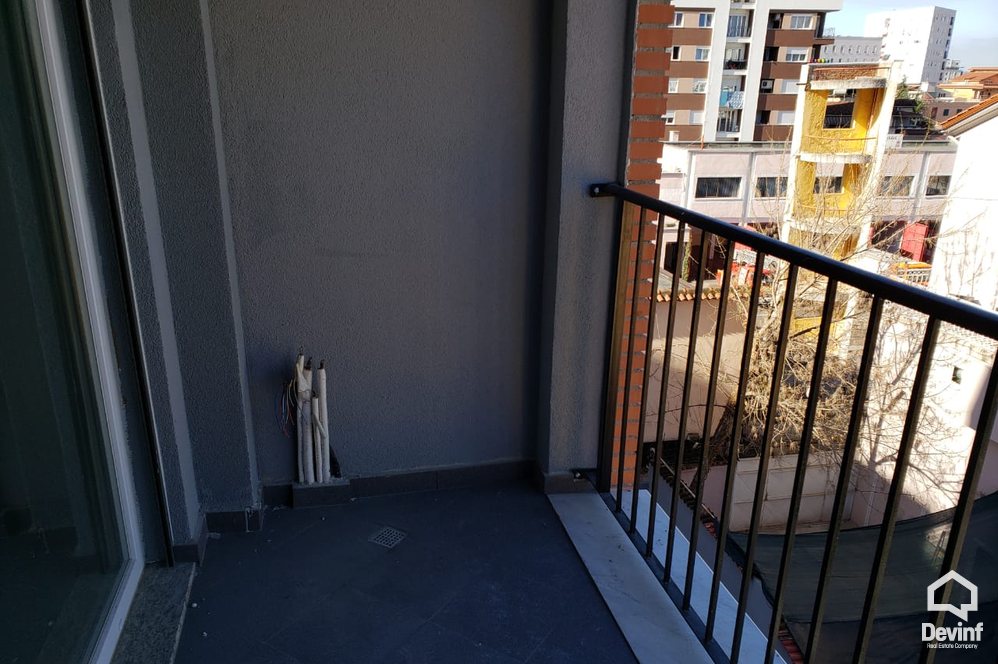 Tirane Qera Apartament 2+1+A Prane Hotel Mondial apartament zyre