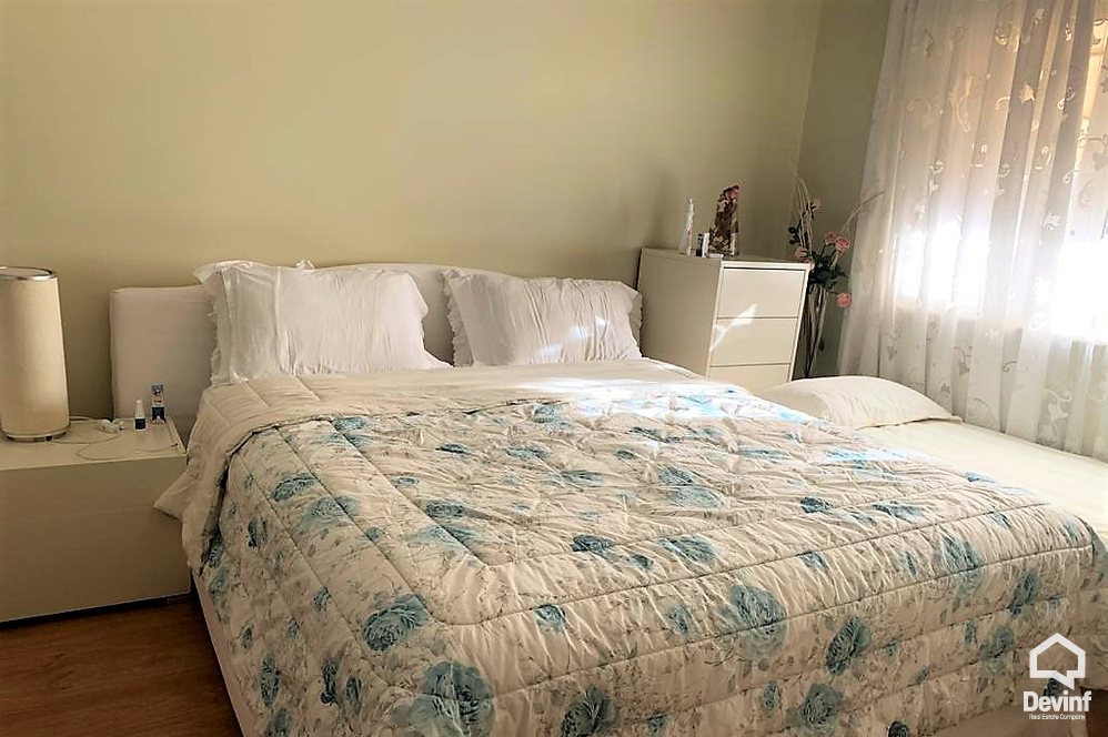 Tirane Shitje Apartament 1+1+A Rruga Medar Shtylla, prane Kristal Center apartament kompleks rezidencial