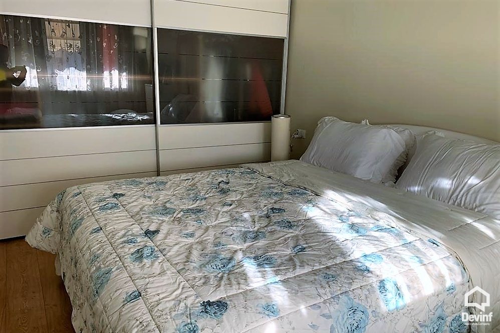 Tirane Shitje Apartament 1+1+A Rruga Medar Shtylla, prane Kristal Center apartament kompleks rezidencial