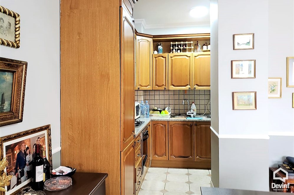Tirane Shitje Apartament 3+1+A ne zonen e ish Bllokut apartament