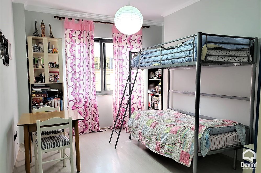 Tirane Shitje Apartament 3+1+A ne zonen e ish Bllokut apartament