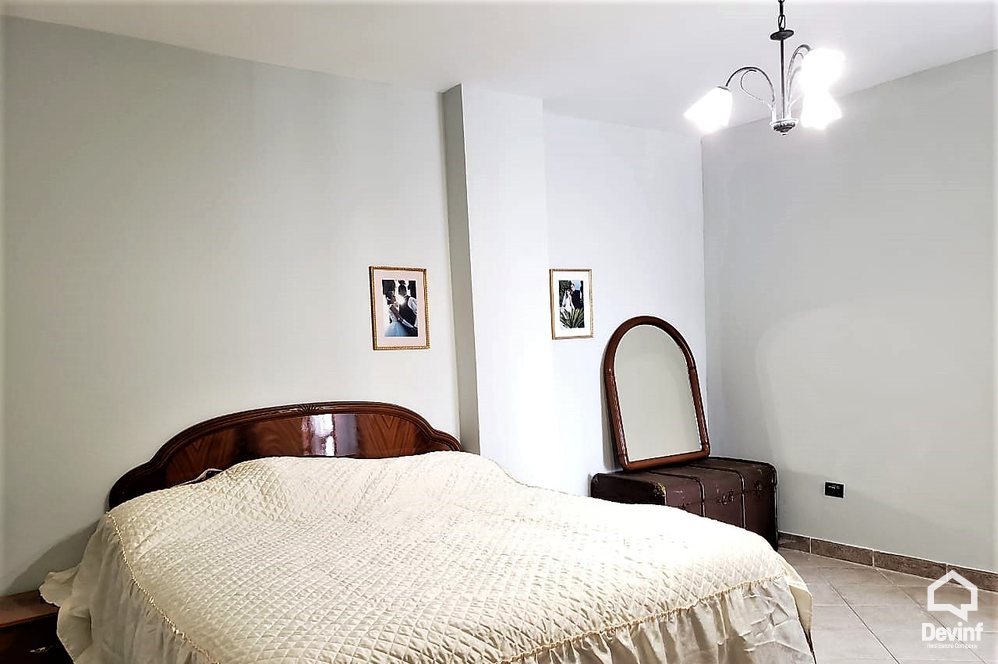 Tirane Shitje Apartament 3+1+A ne zonen e ish Bllokut apartament