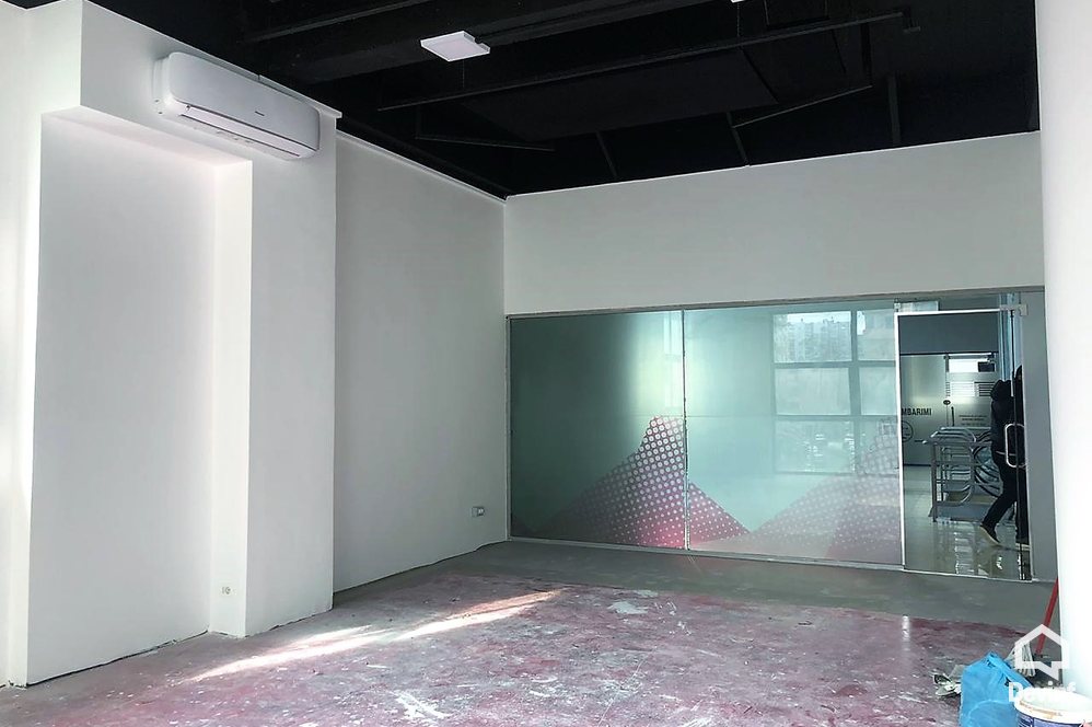 Tirane For Rent Office  Office close to Wilson Square Office Business Center