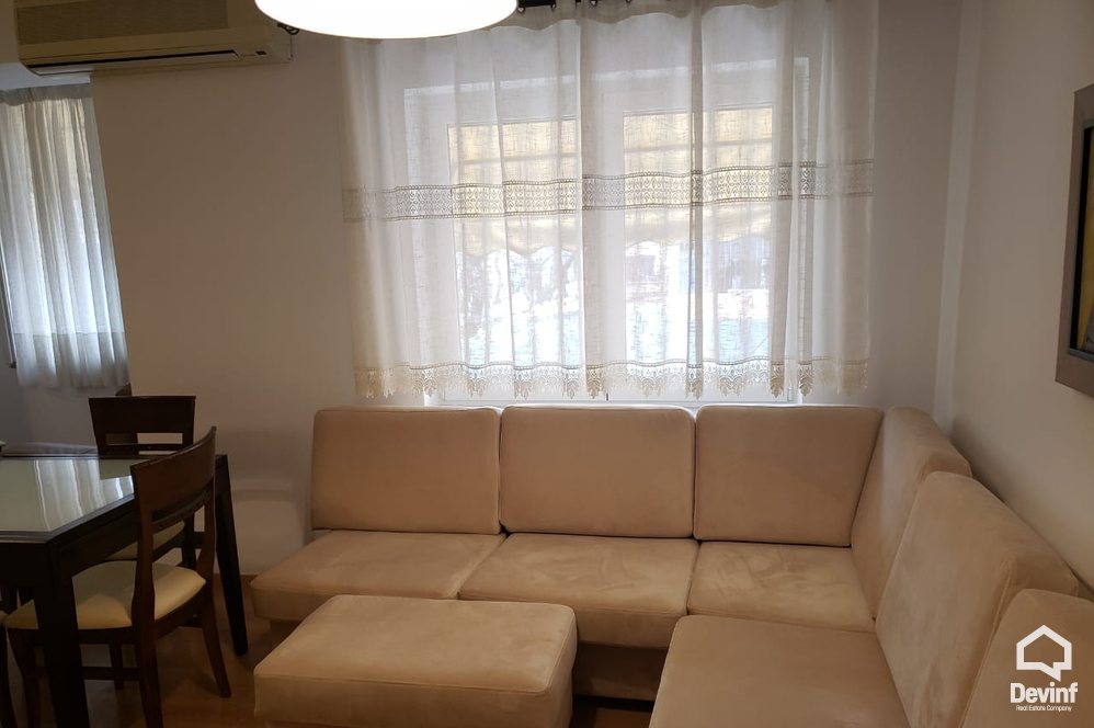 Tirane Qera Apartament 3+1+A Ne Rrugen Myslym Shyri apartament