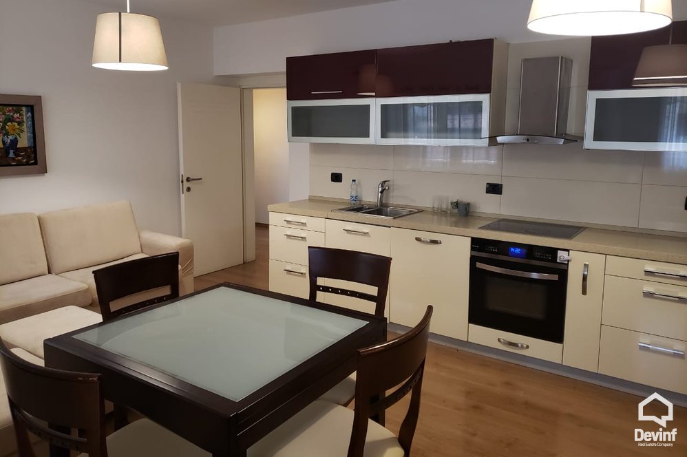 Tirane Qera Apartament 3+1+A Ne Rrugen Myslym Shyri apartament