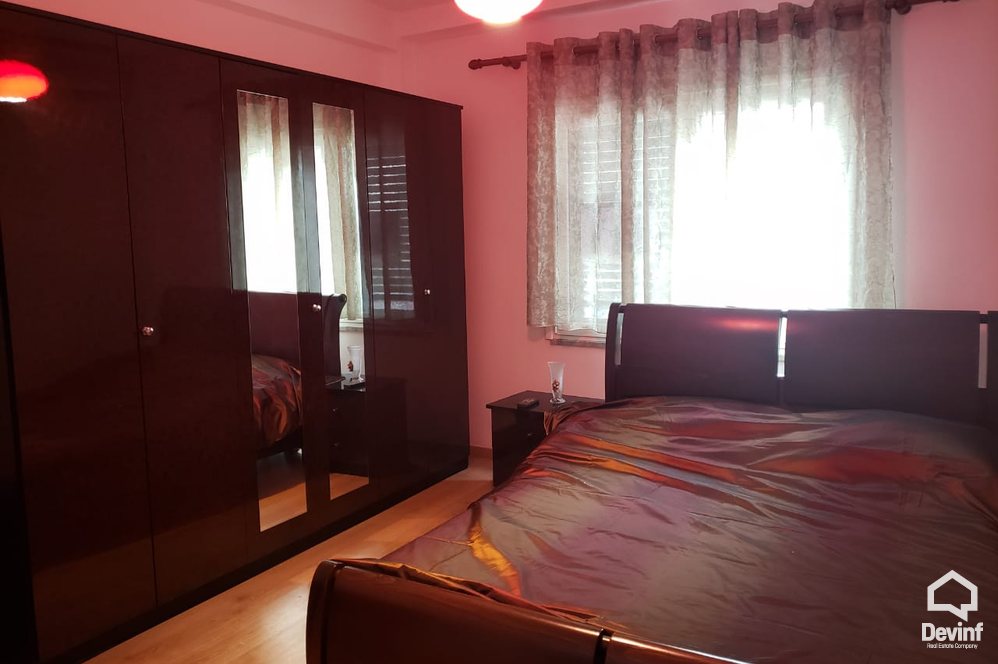 Tirane Qera Apartament 3+1+A Ne Rrugen Myslym Shyri apartament
