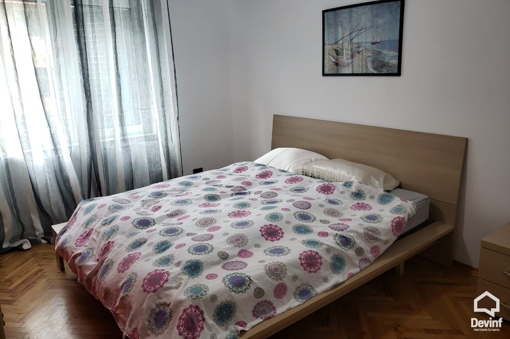 Tirane Qera Apartament 3+1+A Ne Rrugen Myslym Shyri apartament