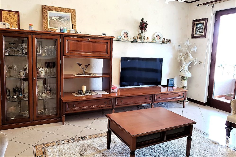 Tirane Shitje Apartament 2+1+G Prane Gardes se Republikes apartament