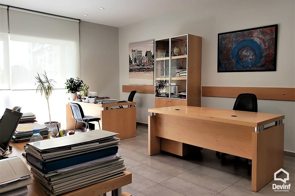Tirane For Sale Office  Rezidential Complex, near the Archives Directory Office Apartment Residential Complex klinike dentare qender estetike palester Booking/AirBnB studio ligjore
