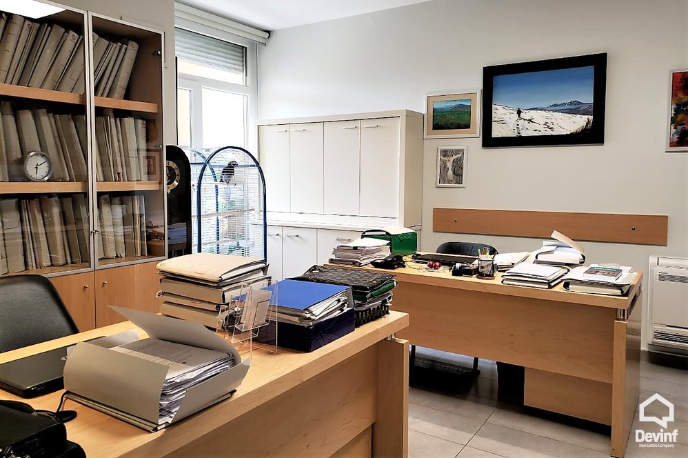 Tirane For Sale Office  Rezidential Complex, near the Archives Directory Office Apartment Residential Complex klinike dentare qender estetike palester Booking/AirBnB studio ligjore