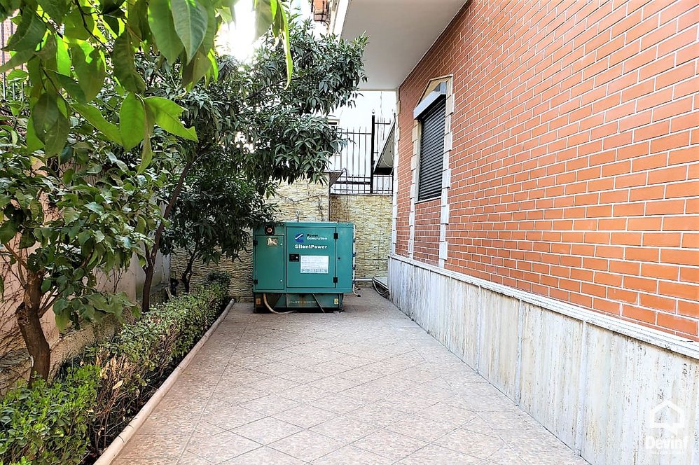 Tirane Shitje Vile  Rruga Isuf Elezi, zona e Selites vile