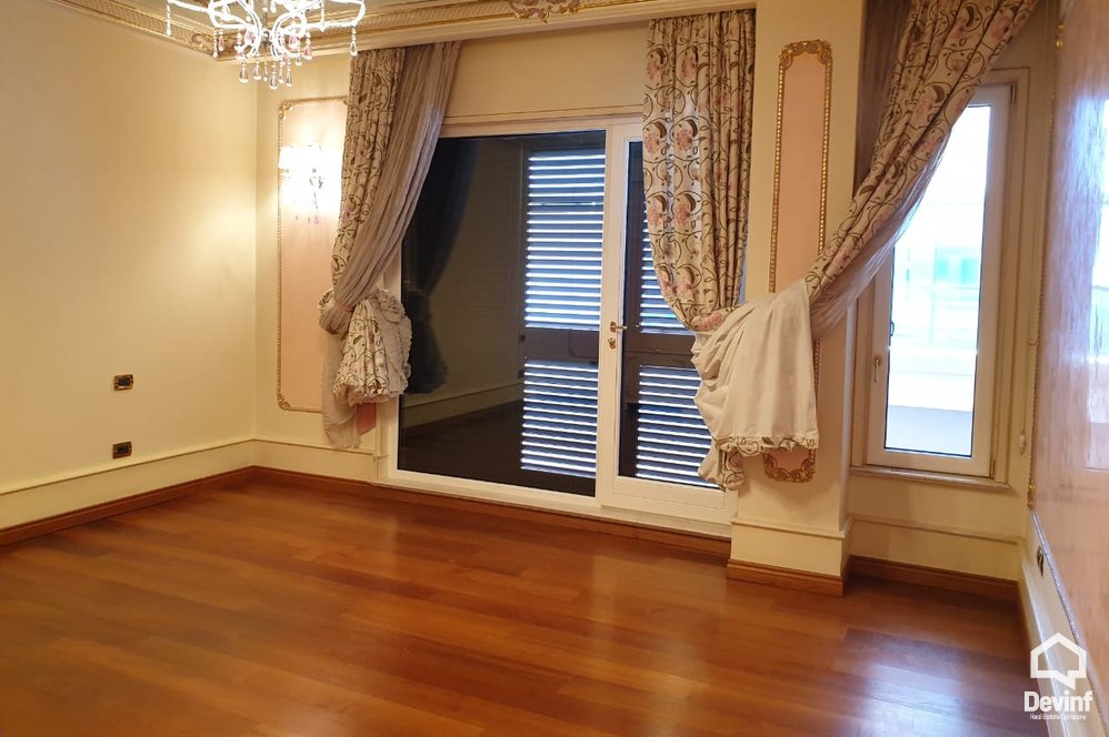 Tirane Shitje Apartament Me shume se 4 dhoma prane Radio Televizionit Shqiptar apartament