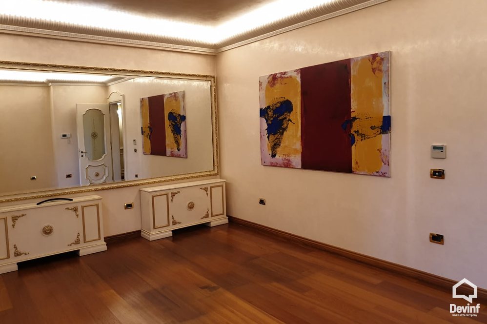 Tirane Shitje Apartament Me shume se 4 dhoma prane Radio Televizionit Shqiptar apartament