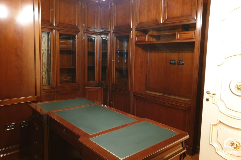 Tirane Shitje Apartament Me shume se 4 dhoma prane Radio Televizionit Shqiptar apartament