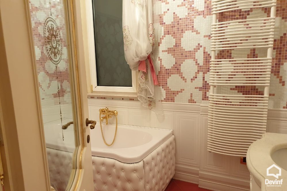 Tirane Shitje Apartament Me shume se 4 dhoma prane Radio Televizionit Shqiptar apartament