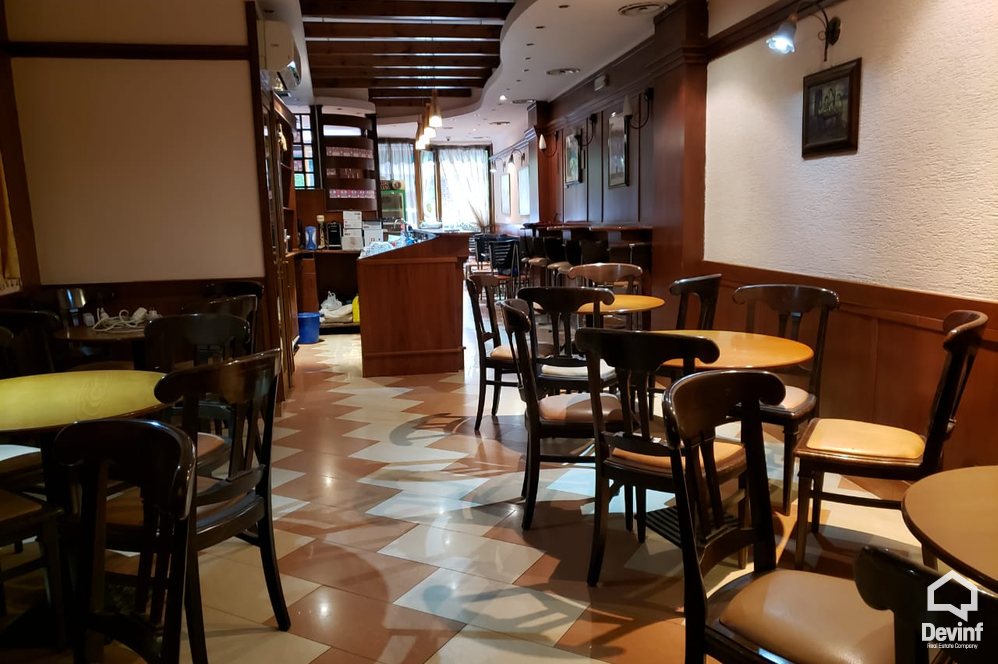 Tirane Qera Ndertese Multifunksionale  Objekt 3 katesh ne qender te Tiranes zyre ndertese multifunksionale