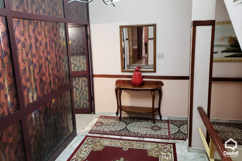 Tirane Qera Ndertese Multifunksionale  Objekt 3 katesh ne qender te Tiranes zyre ndertese multifunksionale