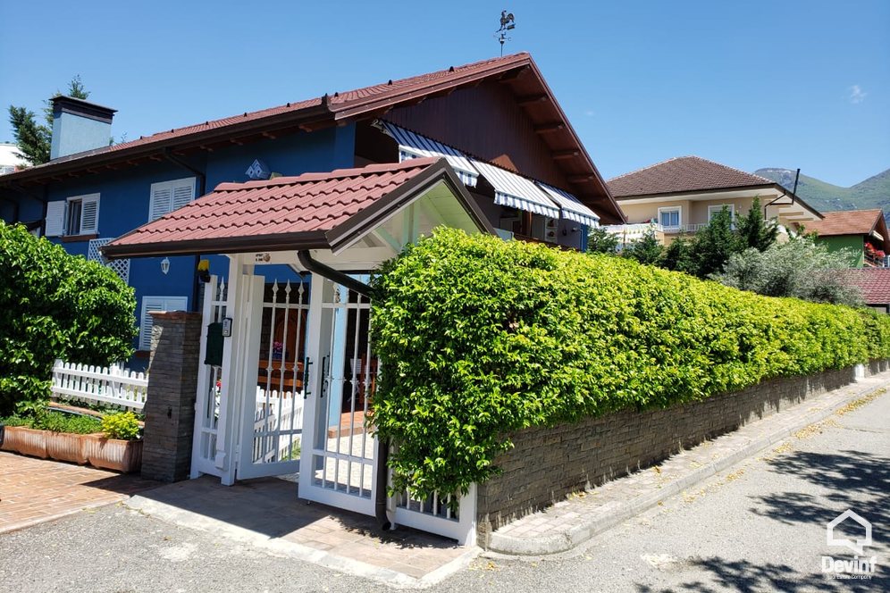 Me Qera Apartament 2+1+G Ne Kinostudio Tirane