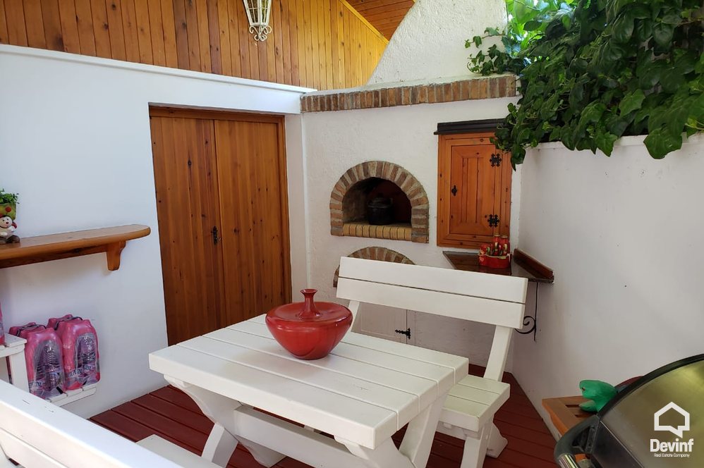 Tirane For Rent Apartment 2+1+G Apartament in a villa, in Kinostudio area Apartment Villa Floor