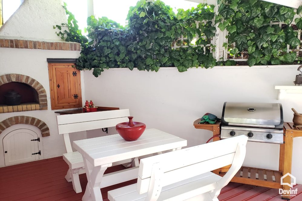 Tirane For Rent Apartment 2+1+G Apartament in a villa, in Kinostudio area Apartment Villa Floor