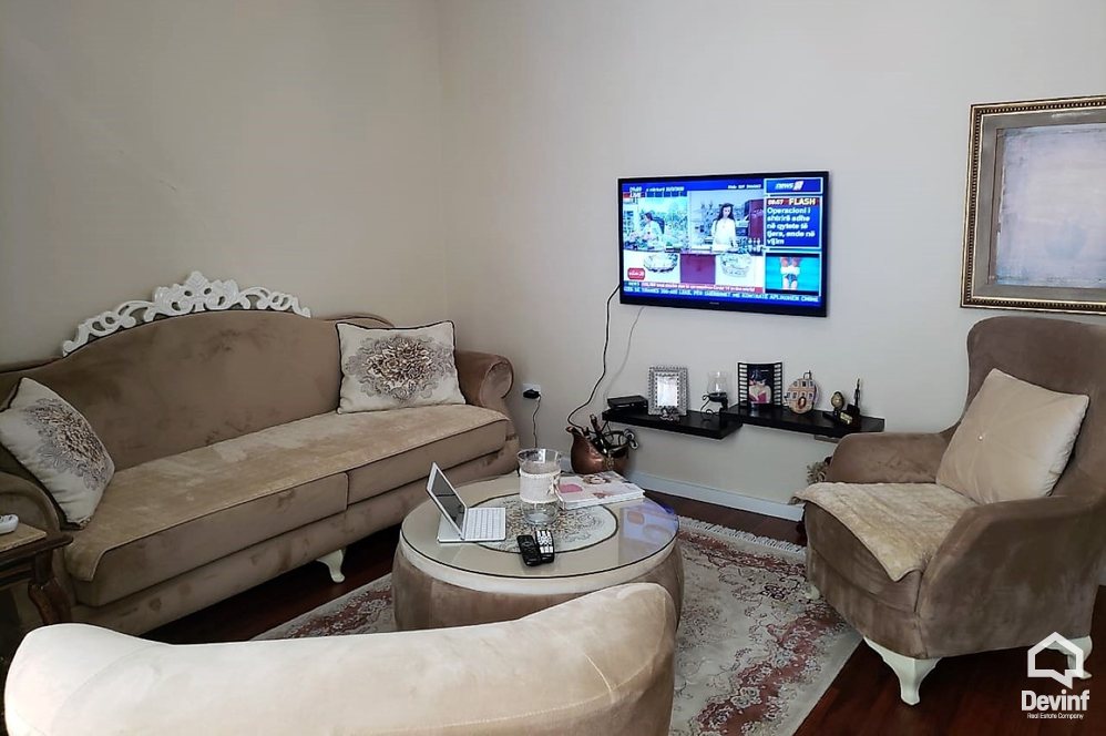 Tirane Qera Apartament 2+1+A Prane Ambasades Amerikane apartament