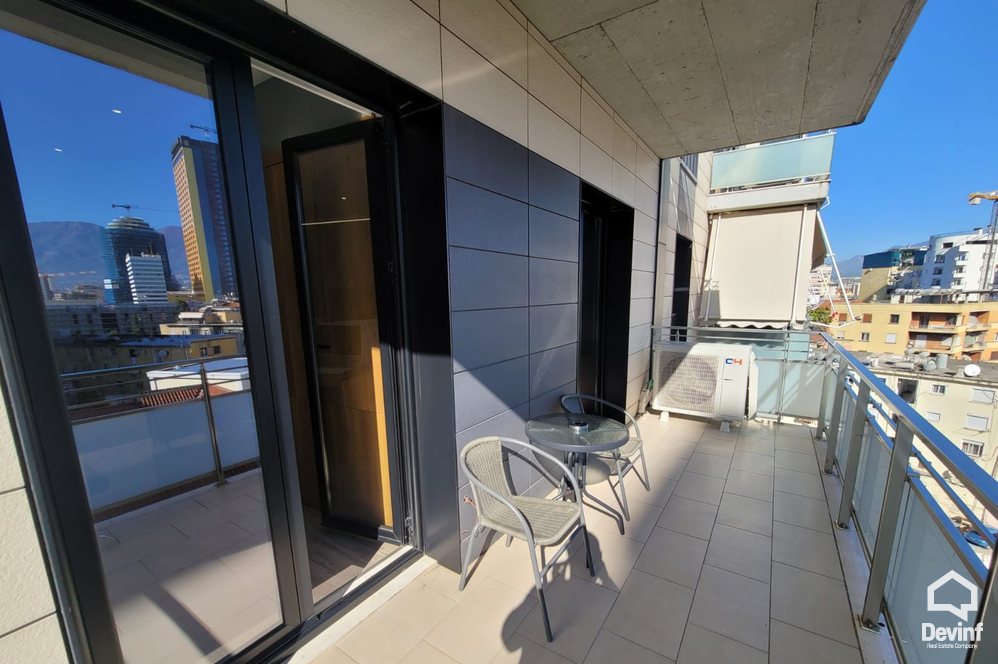 Tirane Qera Zyre 2+1 Zyra ne qender te Tiranes zyre studio ligjore