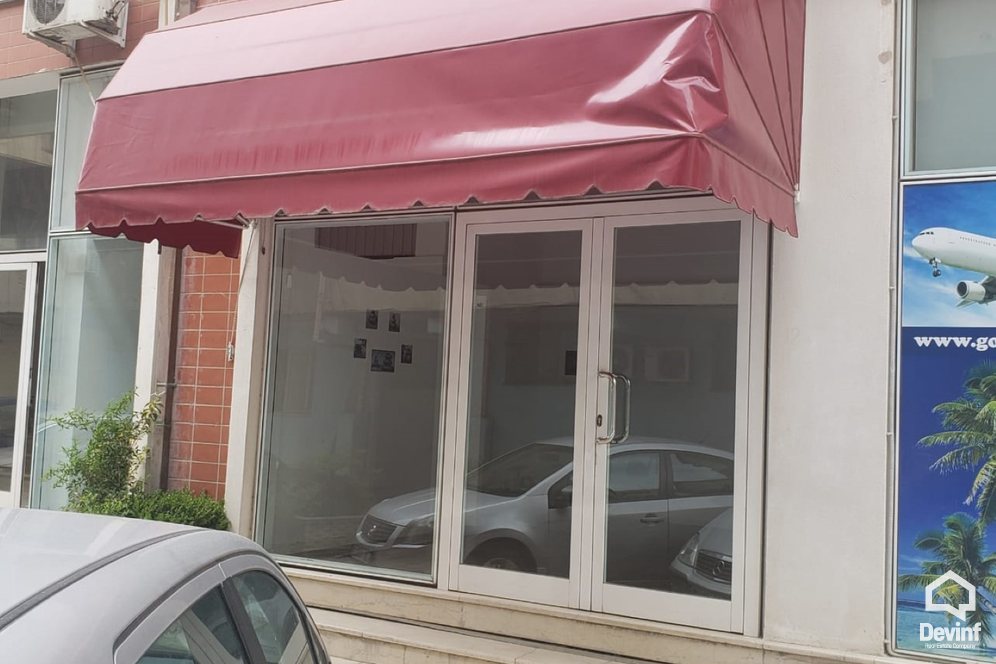 Tirane Qera Dyqan  Ne zonen prane Qendres Taivan zyre dyqan