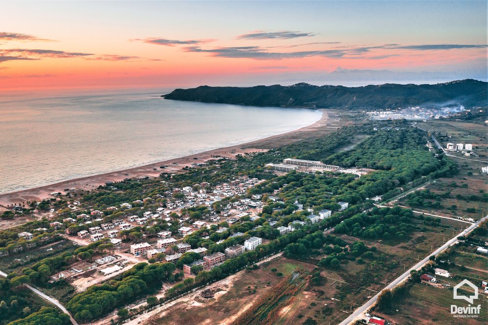 Durres Shitje Vile  Kompleksi Rezidencial, San Pietro Resort, Gjiri i Lalezit. vile bregdet kompleks rezidencial