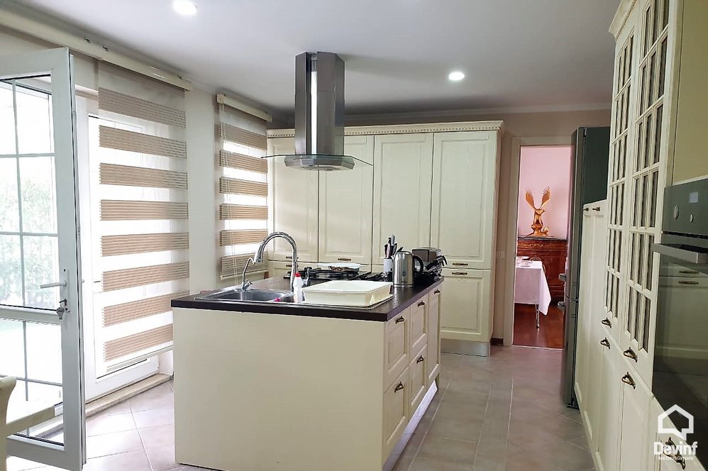 Tirane Qera Vile 4+1+G Kompleks rezidencial, prane Qendres Tregtare TEG vile kompleks rezidencial