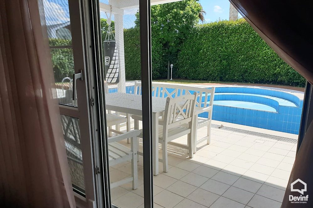 Tirane Qera Vile 4+1+G Kompleks rezidencial, prane Qendres Tregtare TEG vile kompleks rezidencial