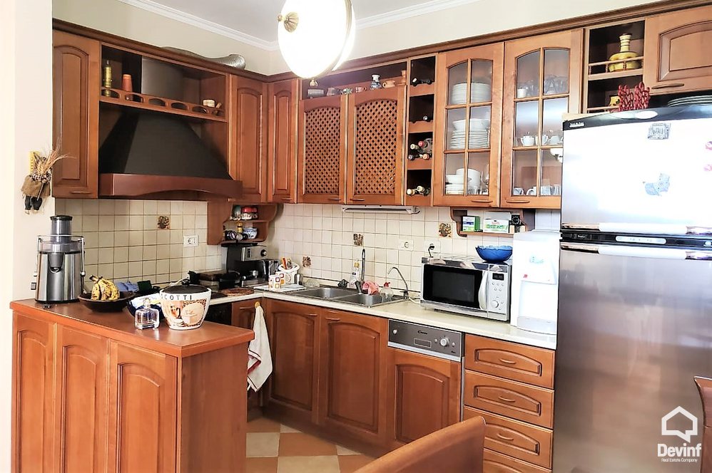 Tirane Qera Apartament 3+1+A Prane Stadiumit Air Albania apartament