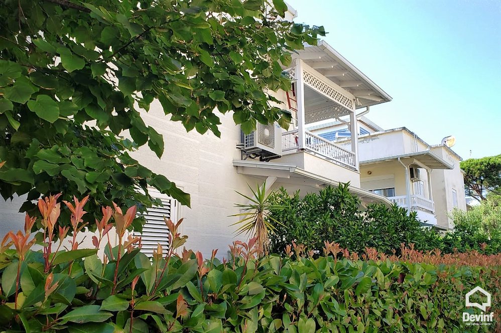 Durres For Sale Apartment 3+1+A Vile ne Gjirin e Lalzit Residential Complex dubleks