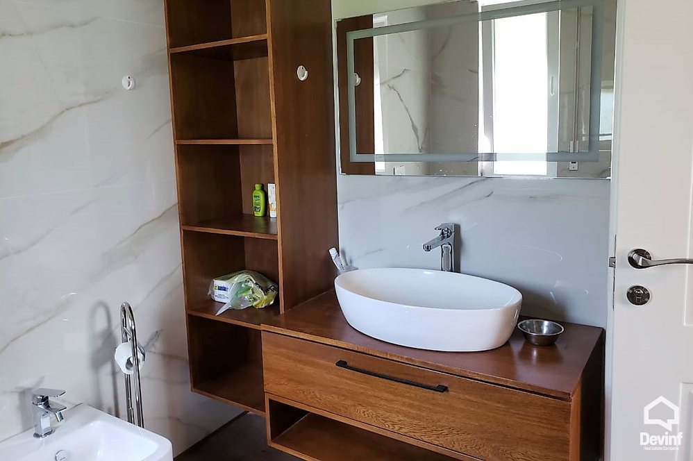 Tirane For Sale Villa  Farka Lake Villa Residential Complex