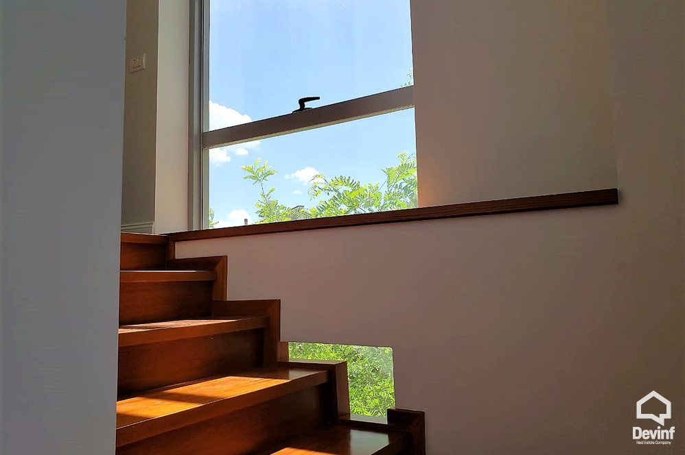 Tirane For Sale Villa  Farka Lake Villa Residential Complex