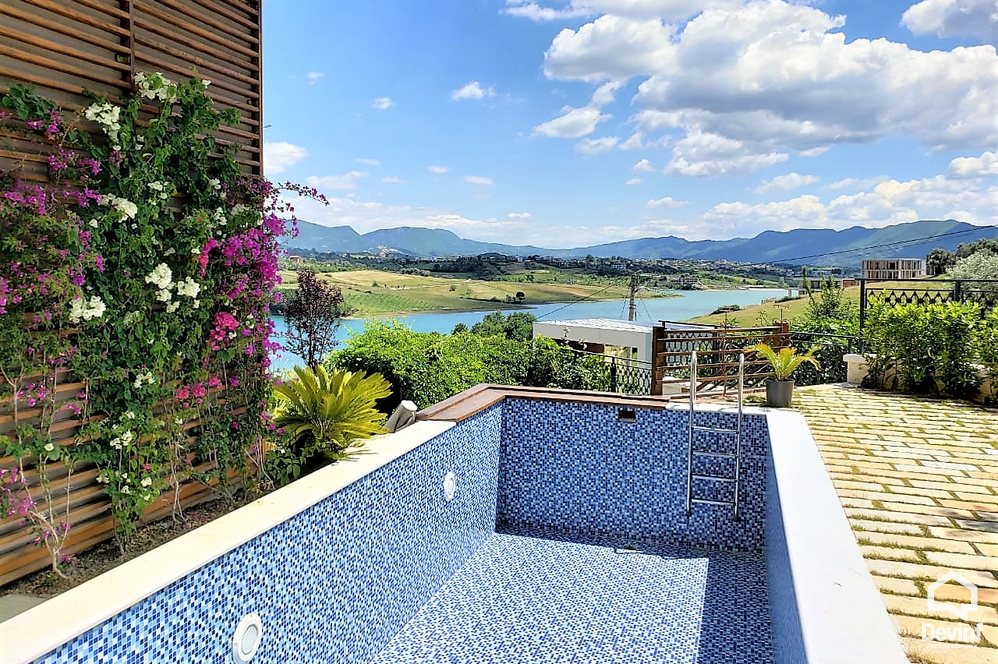 Tirane For Sale Villa  Farka Lake Villa Residential Complex