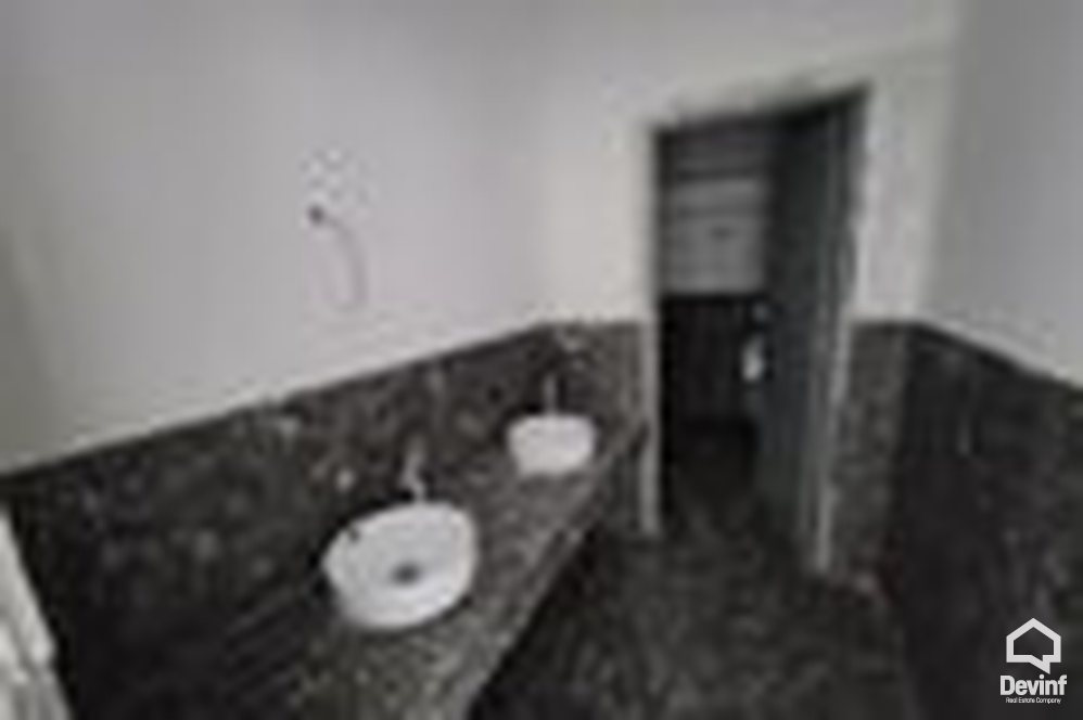 Tirane Qera Ndertese Multifunksionale  Ndertese per qera prane Megatek zyre qender biznesi ndertese multifunksionale industri
