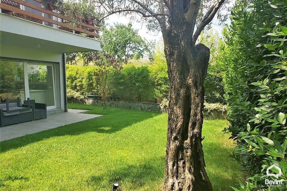 Tirane For Sale Apartment 3+1+A Apartment in a residential compound located close to TEG Apartment