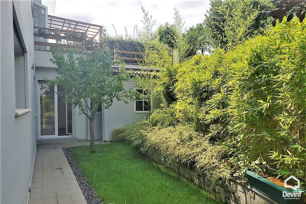 Tirane For Sale Apartment 3+1+A Apartment in a residential compound located close to TEG Apartment