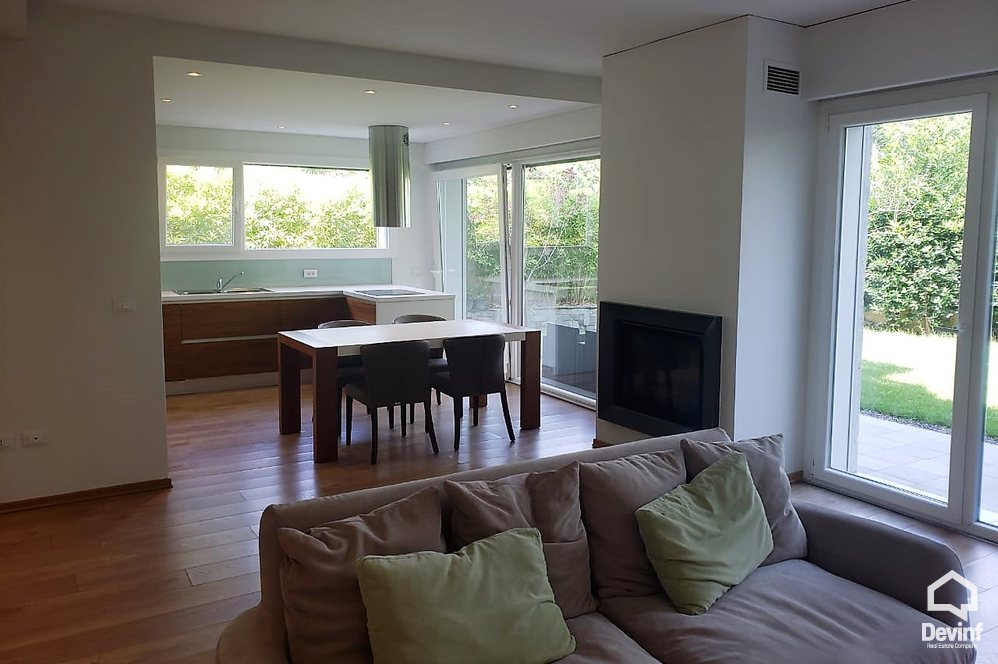 Tirane For Sale Apartment 3+1+A Apartment in a residential compound located close to TEG Apartment