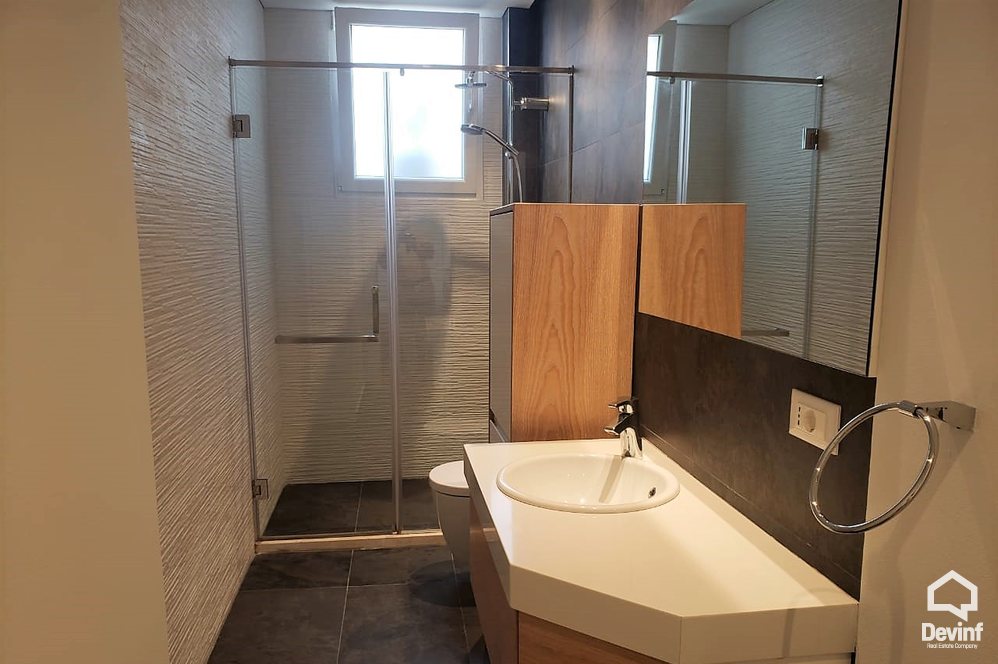 Tirane For Sale Apartment 3+1+A Apartment in a residential compound located close to TEG Apartment